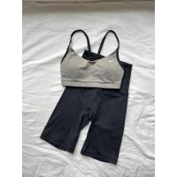 ราคา Sportbra Nike สีเทาเข้ม ตัดขอบสีดำ (44206660102)