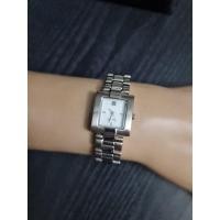 ราคา Used Givenchy ladies นาฬิกามือสอง ของแท้ สภาพสวย (7306513756)