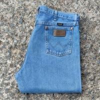ราคา W14/36 กางเกงยีนส์มือสอง Wrangler รุ่น W13MPW2 เอววัดจริง 36" ยาวทั้งตัว 47.5" ปลายขา 8" ผลิต Mexico (41252905802)