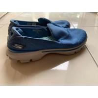 ราคา รองเท้า Presloved Skechers Go Walk 3 (26815193323)