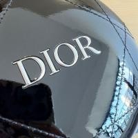 ราคา กระจกถือมือจาก Dior (24739919754)
