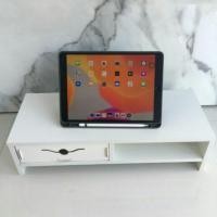 ราคา โต๊ะเสริมวางคอม วางของใช้ ชั้นวางของ ชั้นวางจอคอมพิวเตอร์ ที่วางจอคอม สีขาว มี2ชั้น และมีช่องลิ้นชักให้1ช่องไว้เก็บของ (5409337427)