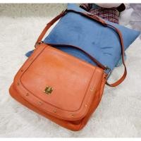 ราคา Used MCM Studded Massenger Bag, Leather Orange แท้100% (24581917121)