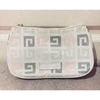 ราคา Givenchy แท้ มือ2 (1707669682)
