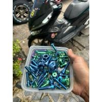 ราคา ชุดน็อตไทเทเนี่ยมทั้งคันCbr650F-R (27055563861)