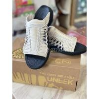 ราคา รองเท้า KEEN Women's UNEEK SNK SLIDE (BIRCH/BLACK) (27570053906)