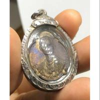 ราคา เหรียญรัชกาลที่9ครบ 4 รอบปี2518 พร้อมเหลี่ยมกรอบเงินงานสั่งทำ (6742178950)