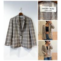 ราคา เสื้อสูทคลุมเบลเซอร์ลายสก็อตสีน้ำตาล ✨[มือสอง] (24091151622)
