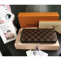 ราคา LV zippy wallet dc17 (1468260088)