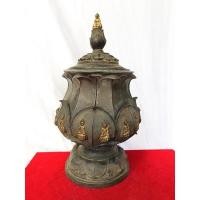 ราคา บาตรน้ำมนต์ ดอกบัวตูม ฝังพระกริ่งวัดสุทัศน์ ปี2486 (17063019326)