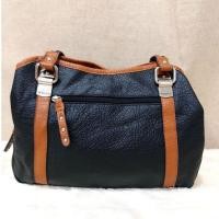 ราคา ROSETTI Crossbody Bag แบรนด์แท้ กระเป๋าสะพายข้าง มือสอง (27355370405)