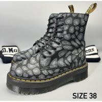 ราคา Size 38 Dr.Martens Jadon มือสองของแท้ (28710367089)