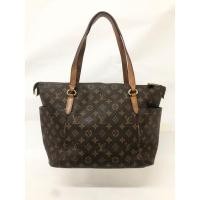 ราคา กระเป๋ามือสอง LOUIS VUITTON Canvas Monogram อะไหล่ทอง ขนาด 12 นิ้วครึ่ง พร้อมส่ง (26355940061)
