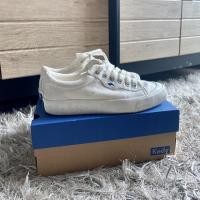 ราคา ส่งต่อ รองเท้าผ้าใบ Keds สีขาว รุ่น softerra (23249362806)