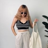 ราคา Striped tank เสื้อสายเดี่ยวไหมพรม เสื้อสายเดี่ยวลายทาง เสื้อไหมพรมลายทาง ไหมพรม เสื้อไหมพรม เสื้อครอปไหมพรม เสื้อสายฝอ (15011819600)