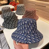 ราคา Dior Multi-สีแฟชั่นหรูหราแนวโน้ม Embellished พิมพ์สั้น Brim Bucket หมวก Alpine หมวกป้องกันแสงแดดกลา (29313244828)