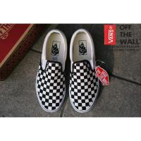 ราคา Vans Classic Slip-on Chckerboard Color Black/off White (2235444257)