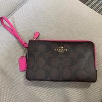 ราคา กระเป๋าคล้องมือ Coach 2ซิป ไซส์ s (มือสอง) (22322470093)