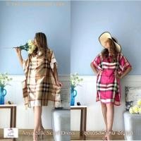 ราคา Anya Scarf Dress ชุดเดรสสั้นอัญญ่า ทำจากผ้าไหมสังเคราะห์ พิมพ์ลาย สดใสสวยงาม สามารถปรับใส่ได้หลากหลายโอกาส (21272034184)