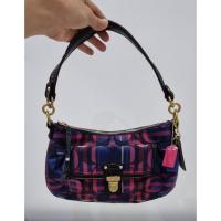 ราคา พร้อมส่งCoach สีแสบสุดแซ่บ กระเป๋าถือ กระเป๋าสะพายข้าง มือสอง สภาพนางฟ้า (10297263716)