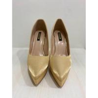 ราคา รองเท้าส้นสูง 5 นิ้ว Dazzling สีทอง **มือสอง/ใส่ครั้งเดียว** (29721476759)