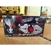 ราคา แท้/แกะเช็ค ไม่มีกล่องน้ำตาล เข็มขัด อาร์คไดร์เวอร์ มาสไรเดอร์ ซีโร่วัน P-Bandai Masked Rider Zero-One DX Ark Driver (24496008763)