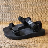 ราคา [มือสอง] UNIQLO X JW Anderson รองเท้าแตะยูนิโคล่สีดำ size 38 ของแท้สภาพดี (26870703383)