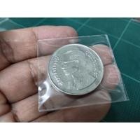 ราคา เหรียญ 5 บาท ครุฑเฉียง ปี 2520 ผ่านการใช้ ซีลถุง#พลาสติกใส- ปี 2520- ขนาด 30 มม.น้ำหนัก 12 กรัมผลิต 27,257,000 เหรียญ (29330414648)