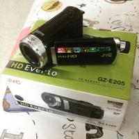 ราคา JVC Everio (GZ-E205)