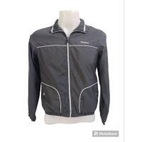 ราคา เสื้อแจ็คเก็ตผ้าร่มแบรนด์ มือ2 Arsenal Football Club Size XL (เด็กโต) รอบอก39" ยาว23.5" แขนจั้มยาว28" (23458730746)