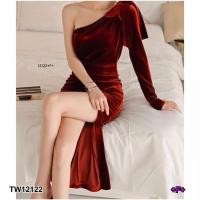 ราคา Dress แม็กซี่เดรสกำมะหยี่ ไหล่เดียวแขนยาว ไหล่แต่งโบว์ โชว์ไหล่ 1 ข้าง (19285948493)