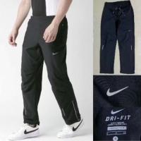 ราคา Nike กางเกงวอร์มขายาวสีดำ สภาพใหม่ขนาดMชาย (24893477035)
