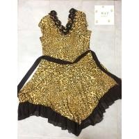 ราคา เสื้อมือ 2 Gold Light ชุดเดรสสาวอวบ เดรสลายเสือ ผ้ายืด แขนสั้น ทรงปล่อย แต่งดอกไม้บริเวณคอ ผ้านุ่มใส่สบาย (6253665134)