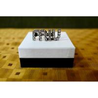 ราคา Used! เหมือนใหม่นั้นแหละ Miu Miu hair clip (28870406632)