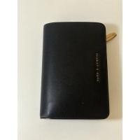 ราคา กระเป๋าตัง charles &keith มือสองของแท้ (20755471342)