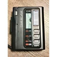 ราคา ขายเครื่องเล่นเทปพกพาวินเทจ Sanyo MR-56 สีดำ สภาพใช้งาน มีริ้วรอยบ้าง งานประกอบดี มาพร้อมเซอร์วิสสายพานใหม่ (40606602989)