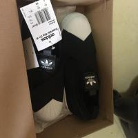 ราคา แท้ adidas supersatar slip on 4uk 36eur 22.5 cm สีดำ (173483262)