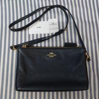 ราคา กระเป๋า COACH ขนาด9.5นิ้ว หนังแท้ สีดำ ของแท้ จาก Shop USA มือสองสภาพดี (27658869584)