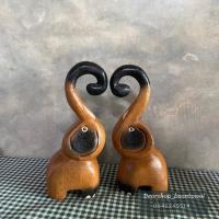 ราคา (1ตัว) ช้างไม้จามจุรี ช้างไม้แกะสลัก ช้างการ์ตูน (10771864676)