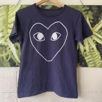 ราคา เสื้อยืด Comme Des Garcons มือ 2 (แท้) (4891497500)