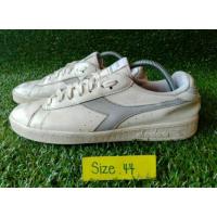 ราคา รองเท้ามือสอง Diadora size 44 (11311242423)