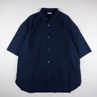 ราคา เสื้อเชิ้ตแขนสั้น GU สีดำ ไซส์ XL อก 50 ยาว 32.5 นิ้ว (29179428847)