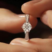 ราคา SORAYA แหวนเพชรโมอีส 1 กะรัต ชุบทองคำขาว 14k (26473282964)