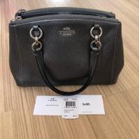ราคา Used Coach F36704 แท้ 100% (2441546099)