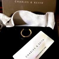 ราคา กระเป๋าใบสั้น charles & keith ▶️แท้ จาก shop (7141742295)