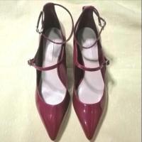 ราคา รองเท้ามือสอง CHARLES & KEITH แท้ 100% (2754862049)