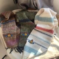 ราคา Vivienne Westwood ผ้าพันคอดาวเสาร์สไตล์เดียวกันฤดูหนาวยอดนิยมการจับคู่สี Warm Mohair ผ้าคลุมไหล่ผ้า (28613064103)