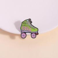 ราคา Crazy Roller Skating ภาพยนตร์แรงบันดาลใจป้ายโลหะ Retro สเก็ตสนุก Puns การ์ตูนเข็มกลัดเสื้อผ้า Lapel Pin เครื่องประดับของขวัญ (26735971433)