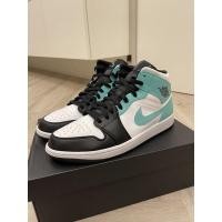 ราคา แท้ Nike Air Jordan 1 Mid 'Tropical Twist' มือสอง (12707504664)