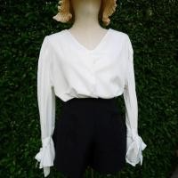 ราคา เสื้อเชิ้ตสีขาวผ้าซาติน (3918370266)